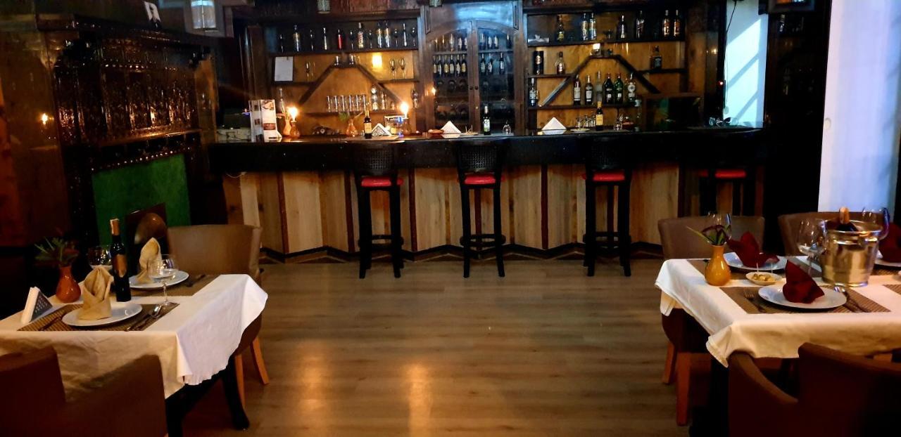 Hotel Batha Fez Kültér fotó