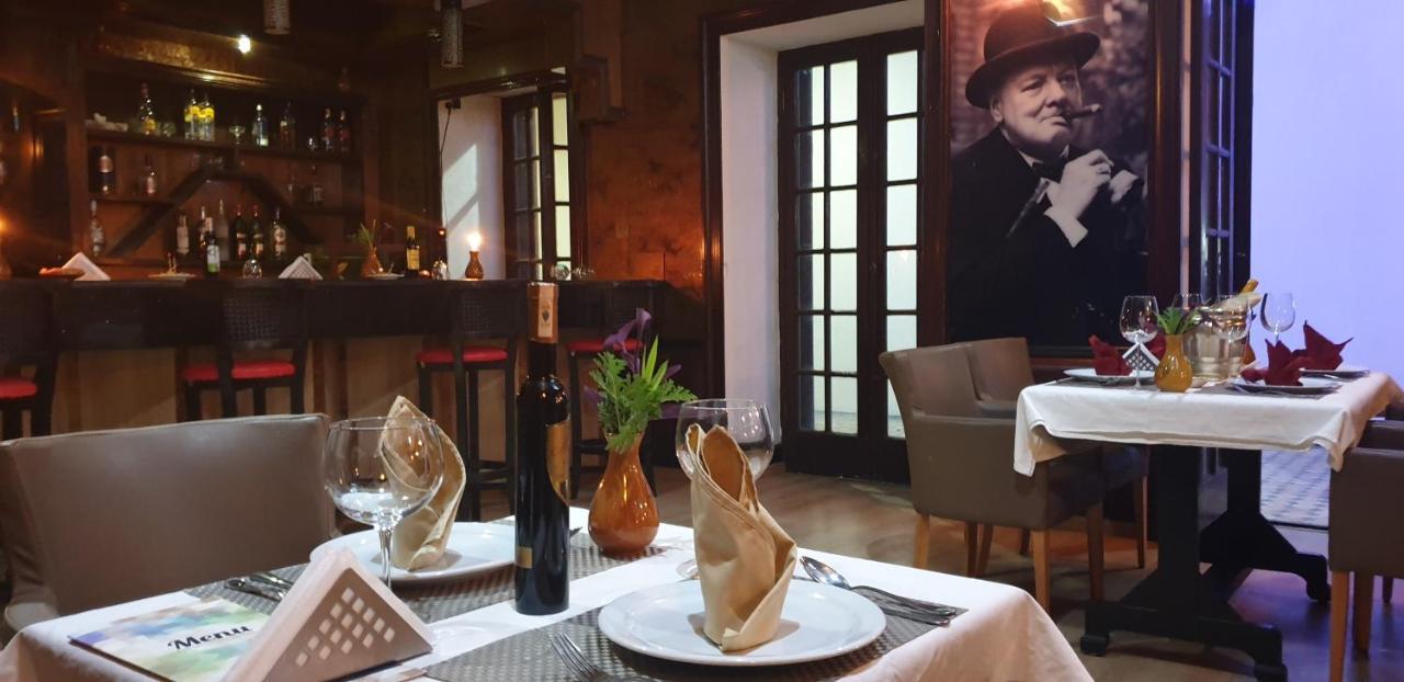 Hotel Batha Fez Kültér fotó